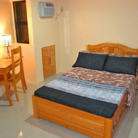 Villa Fully Ac 3Br House For 8Pax Near Airport And Sm With 100Mbps Wifi à Puerto Princesa Extérieur photo