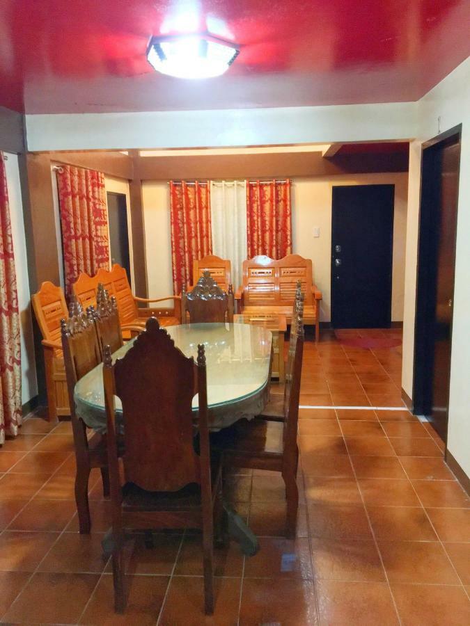 Villa Fully Ac 3Br House For 8Pax Near Airport And Sm With 100Mbps Wifi à Puerto Princesa Extérieur photo
