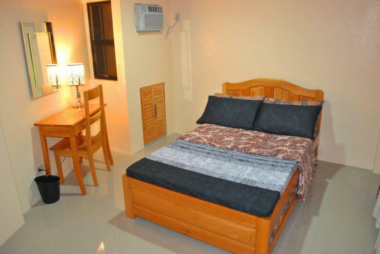 Villa Fully Ac 3Br House For 8Pax Near Airport And Sm With 100Mbps Wifi à Puerto Princesa Extérieur photo